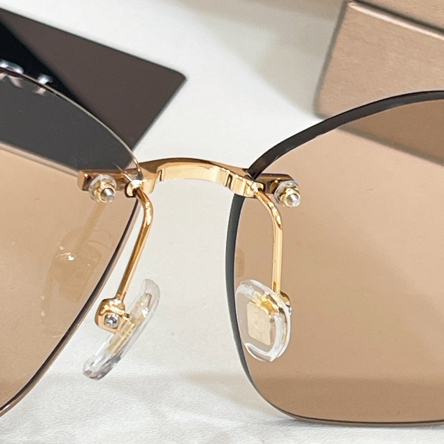 Bvlgari BV 40083U Sunglasses