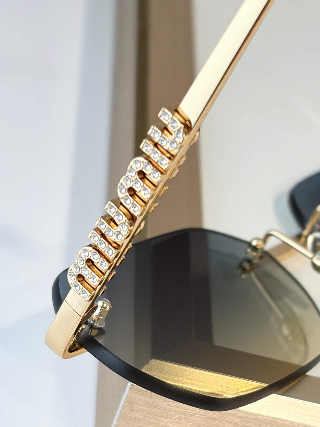 Miu Miu MU947S Sunglasses