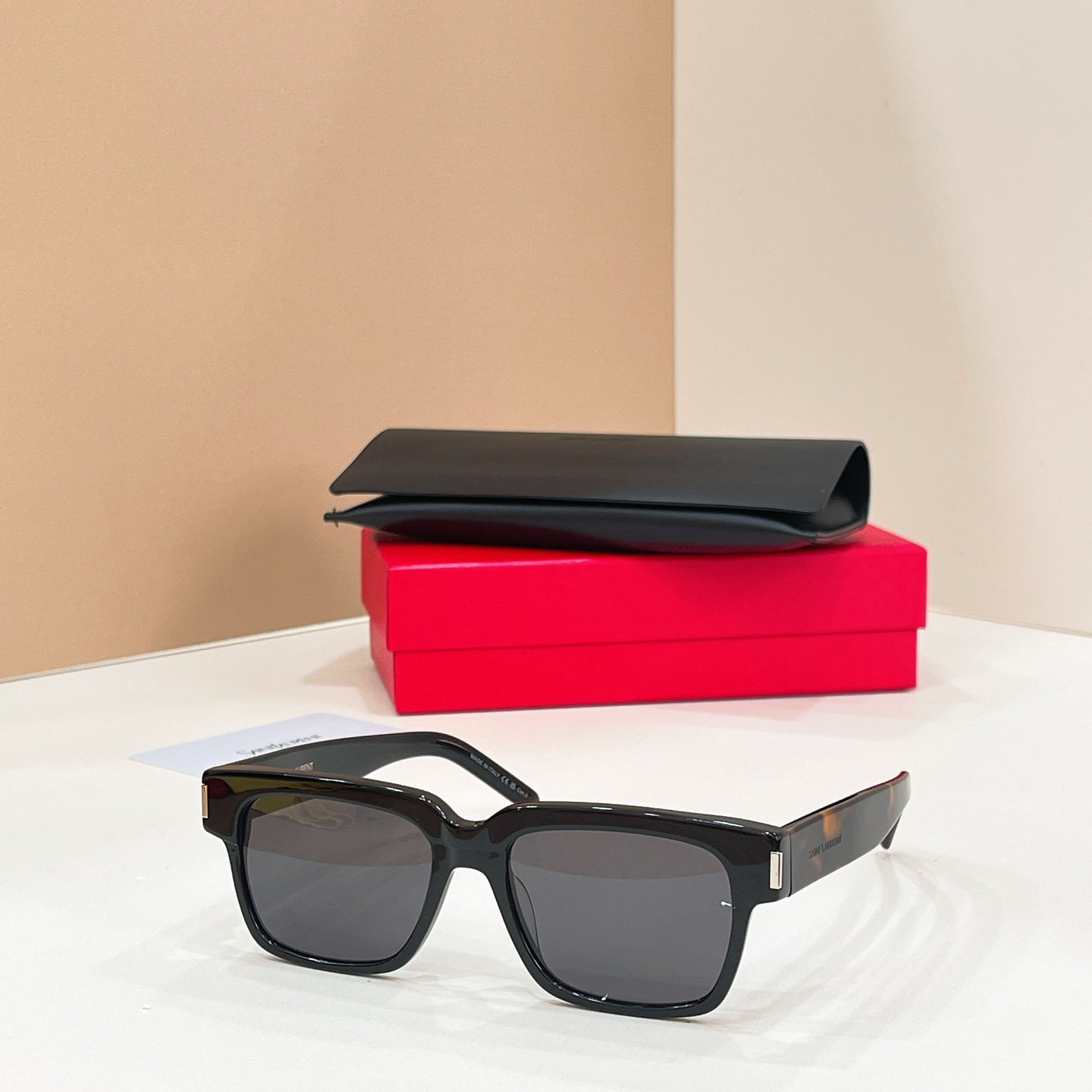 Saint Laurent SL 732 Sunglasses
