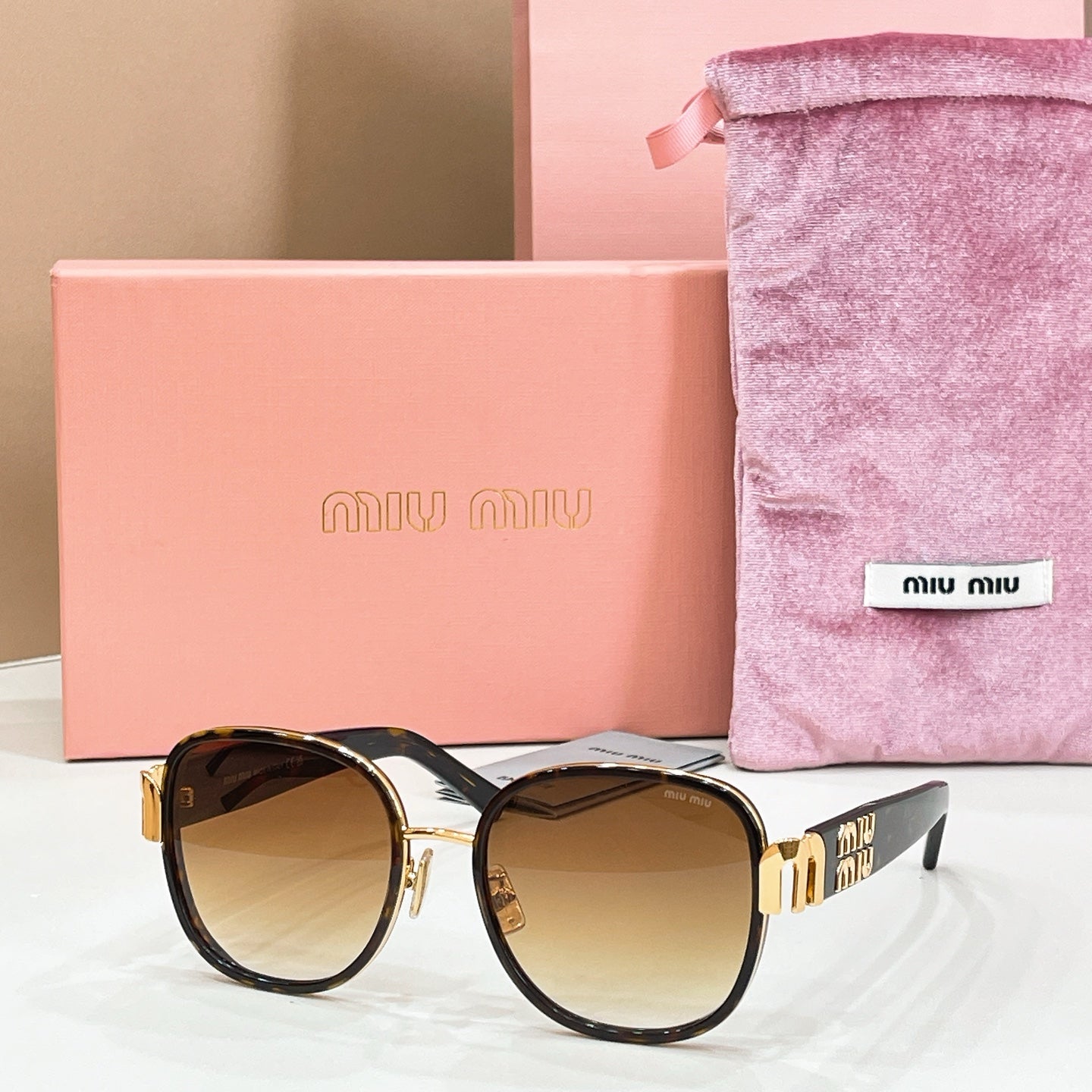 Miu Miu SMU 56WS Sunglasses