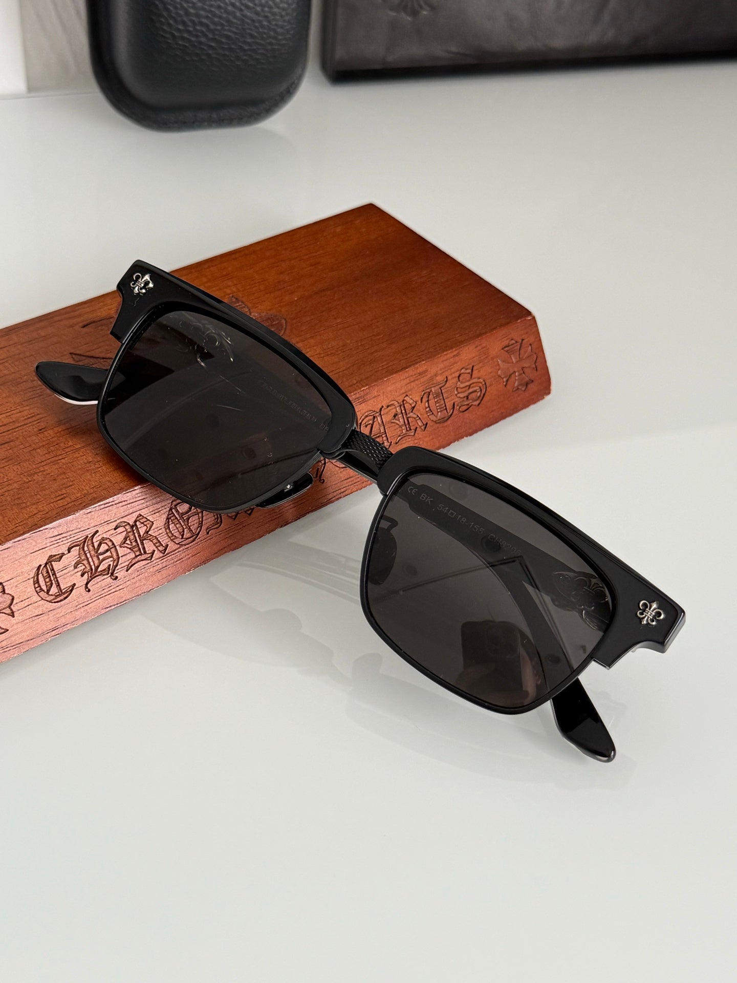 Chrome Hearts CH8206 Sunglasses