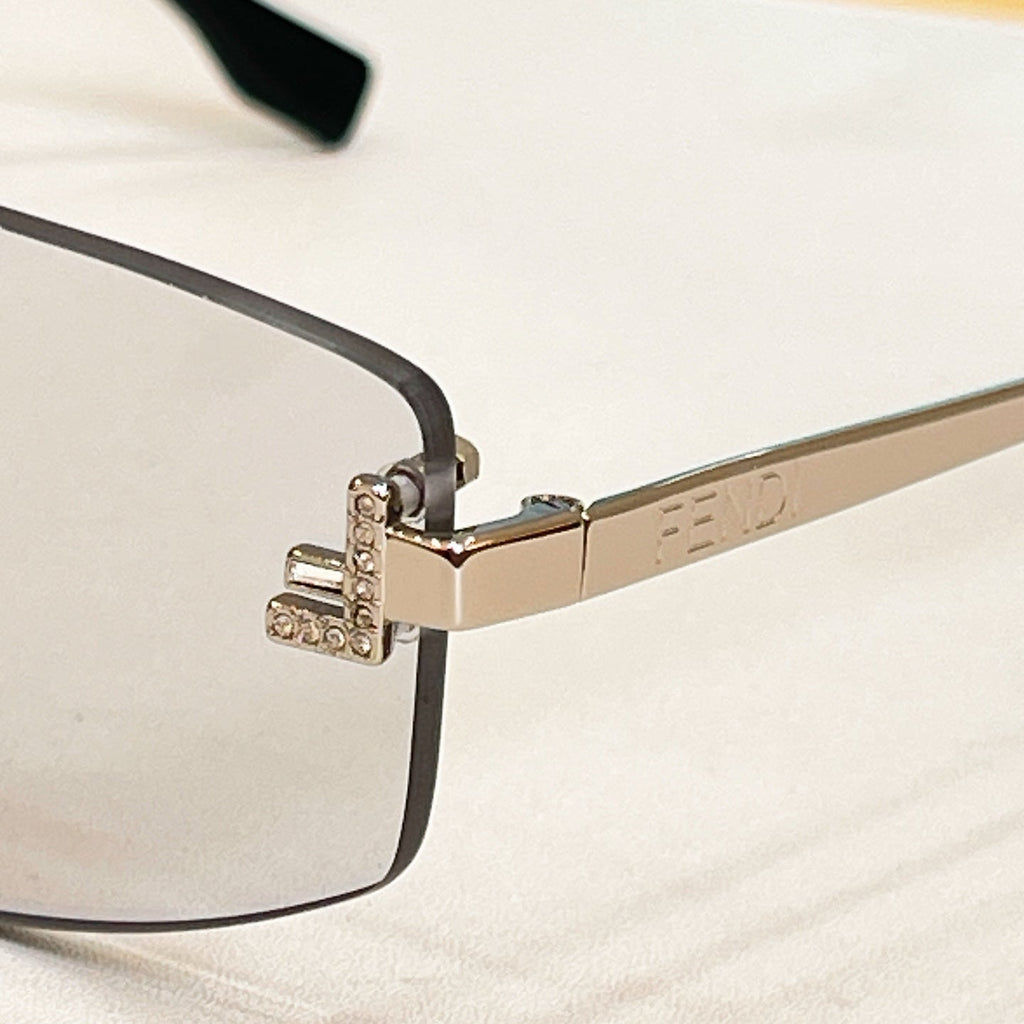 Fendi FE5116US Sunglasses
