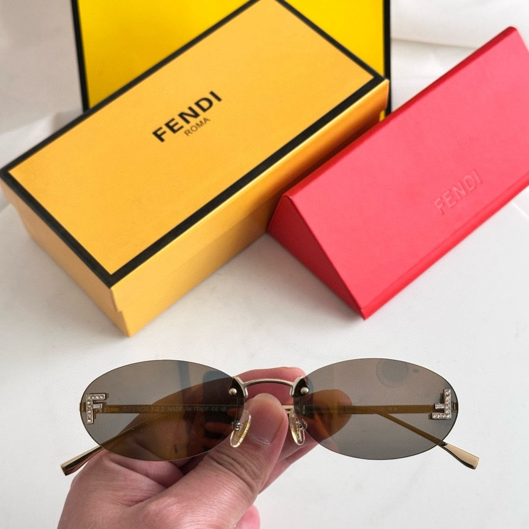 Fendi FE4075US Sunglasses